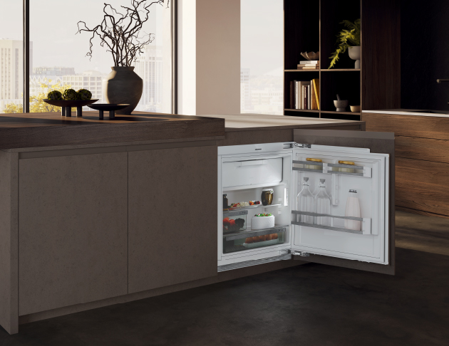 全嵌式小冰箱URd3601